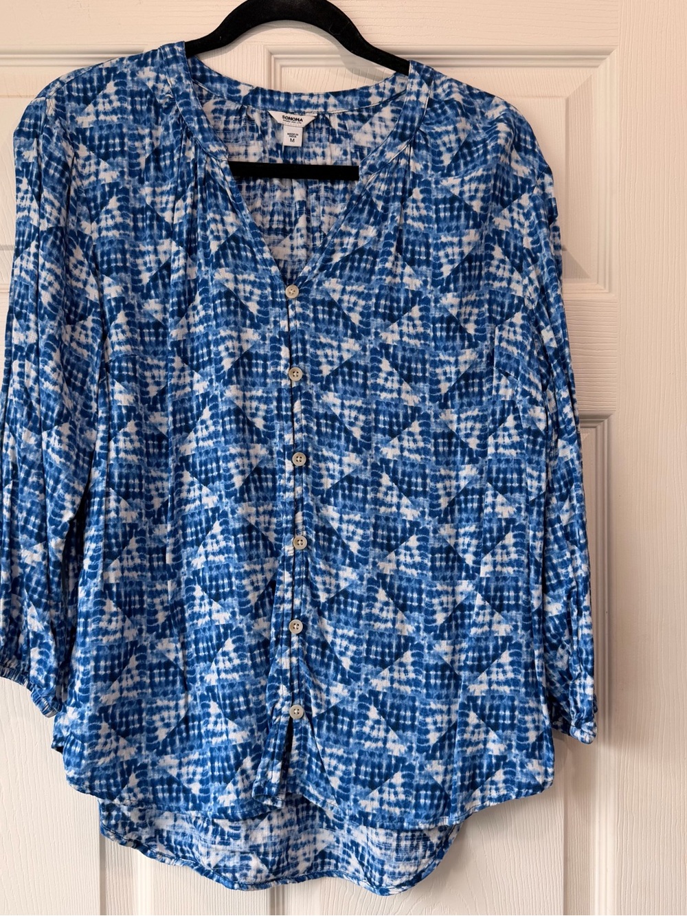 Sonoma Blue and White Geometric Button-Front Women's Shirt